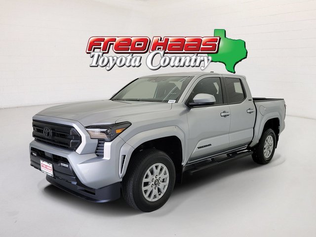 2024 Toyota Tacoma 2WD SR5