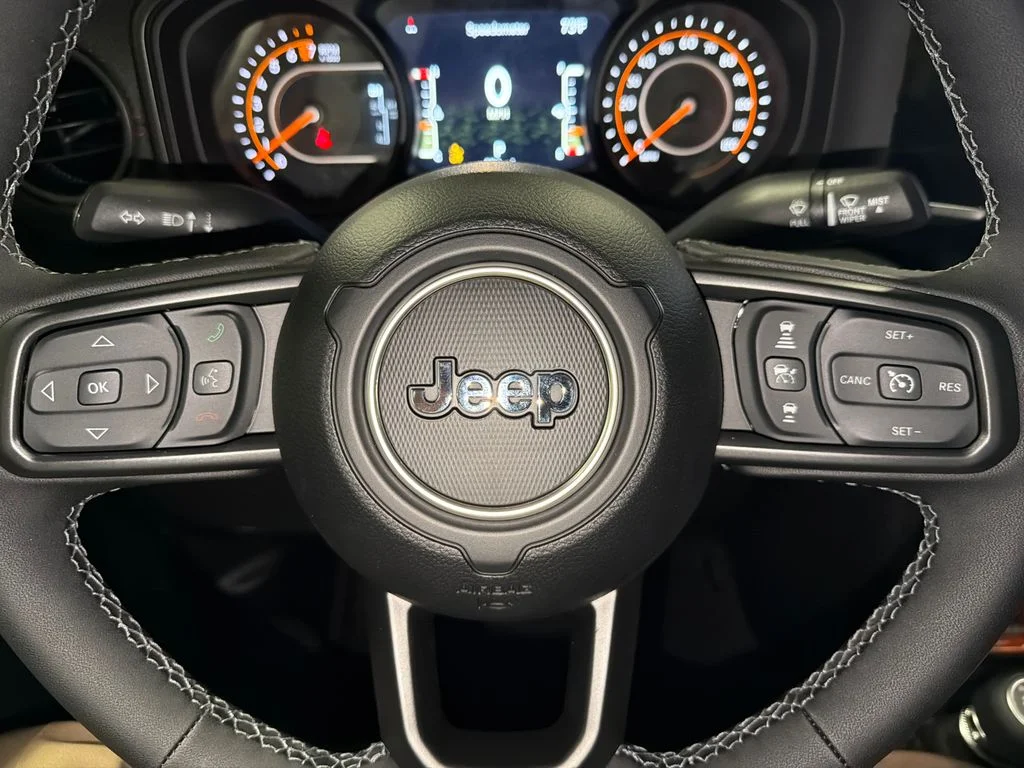 New 2026 Anvil Clear-Coat Exterior Paint Jeep Rubicon X image 25