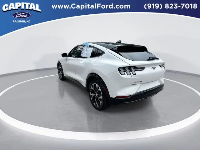 Used 2023 White Ford Premium image 6
