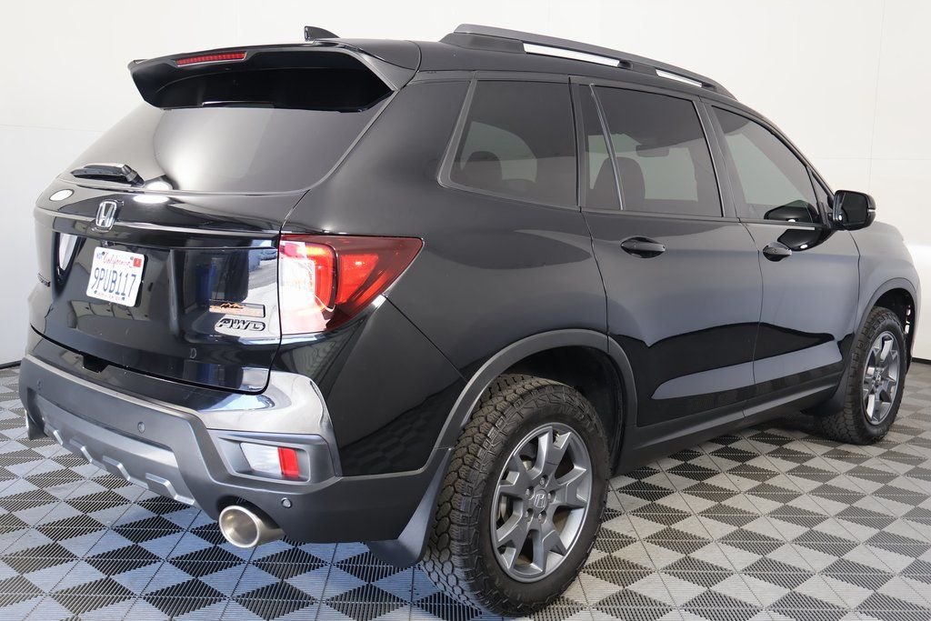 Used 2025 Black Honda TrailSport image 4