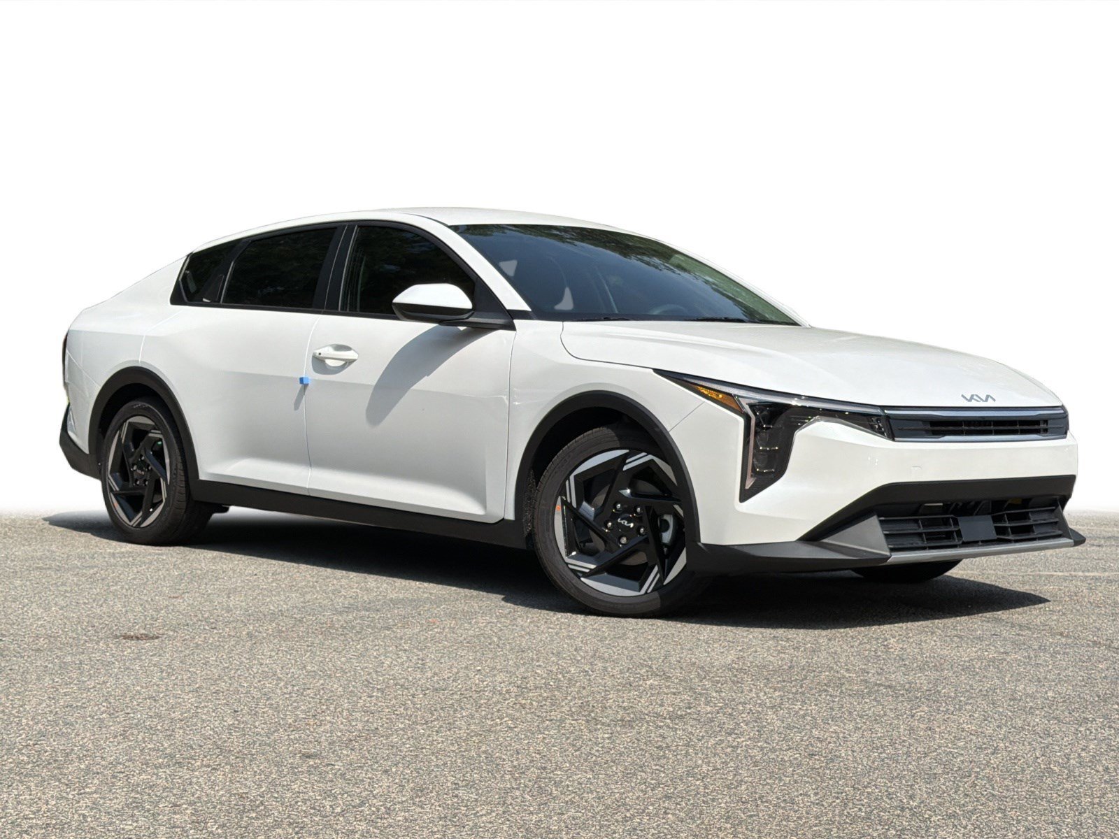 New 2026 Snow White Pearl Kia EX image 2