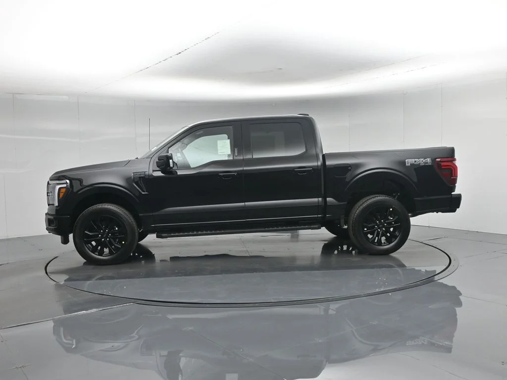 New 2026 Agate Black Metallic Ford Lariat image 31