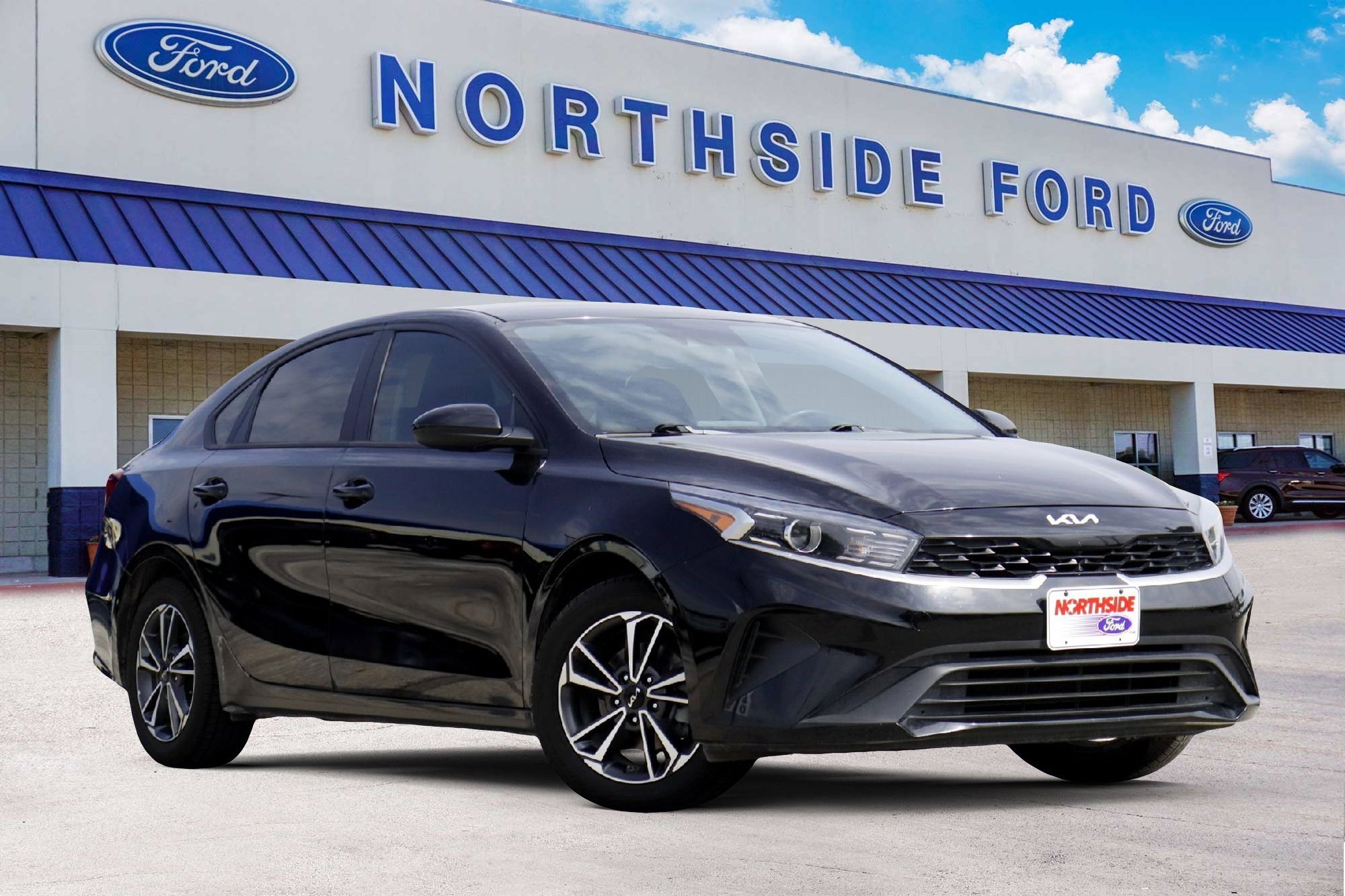 2023 Kia Forte LXS AT's photo
