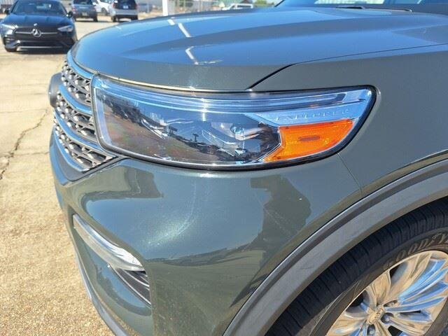 Used 2022 Forged Green Metallic Ford King Ranch image 29