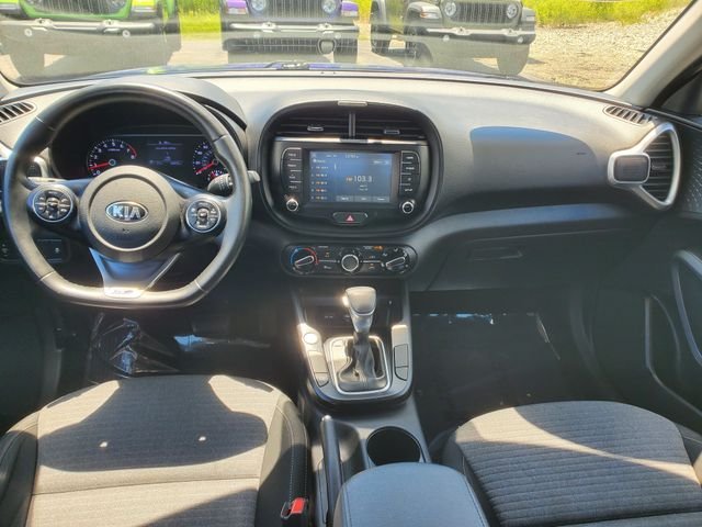 Used 2020 Blue Kia GT-Line image 5