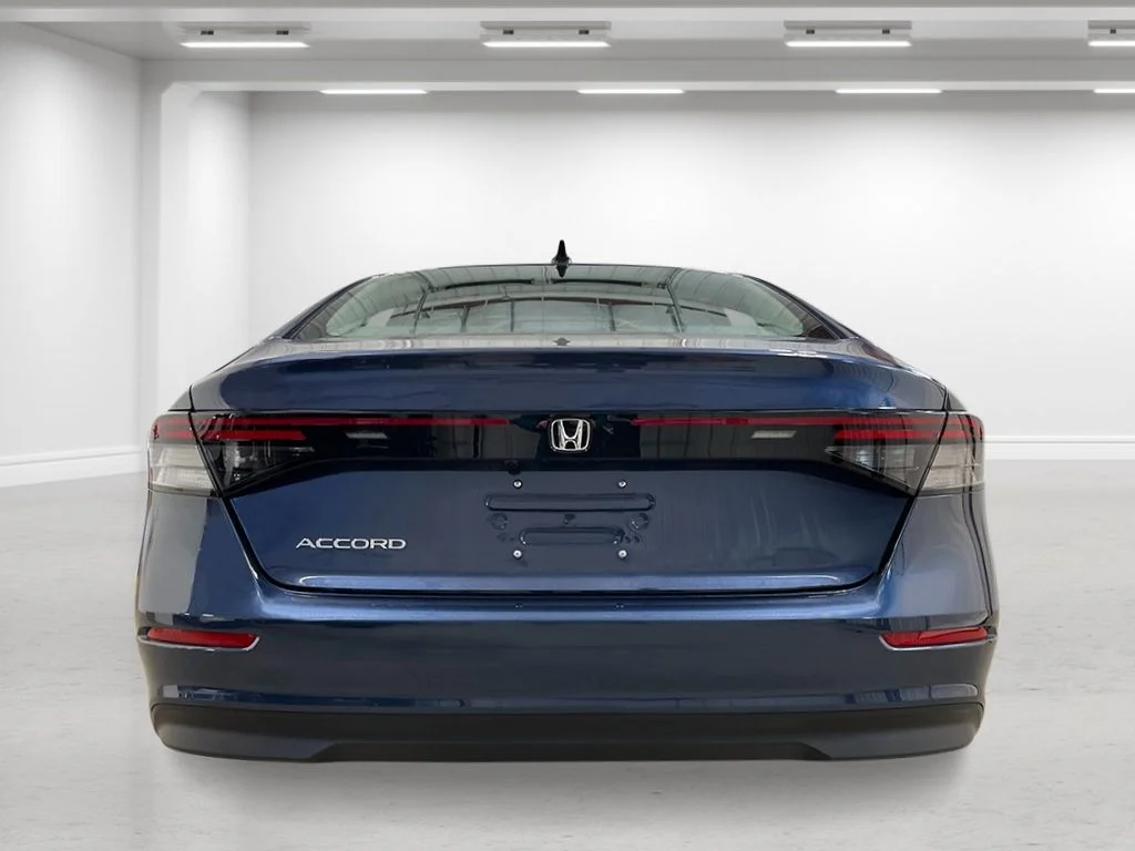 New 2026 Canyon River Blue Metallic Honda SE image 4