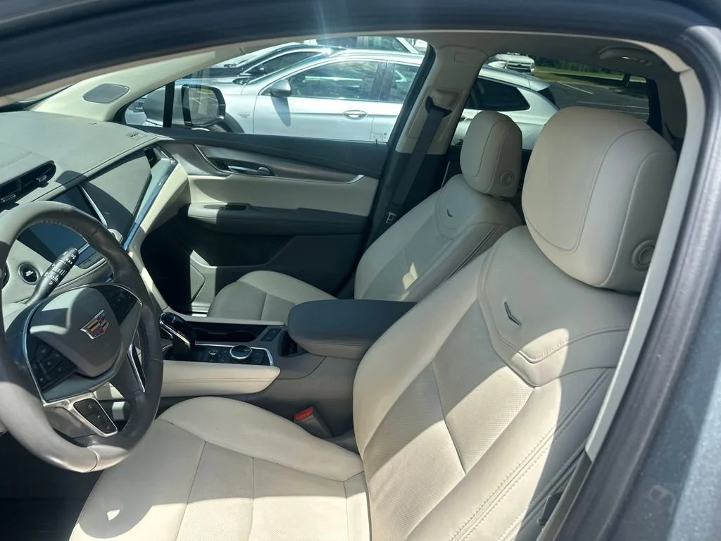 Used 2023 Argent Silver Metallic Cadillac Premium Luxury image 7