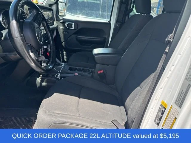 Used 2021 White Jeep Sport Altitude 4x4 image 3