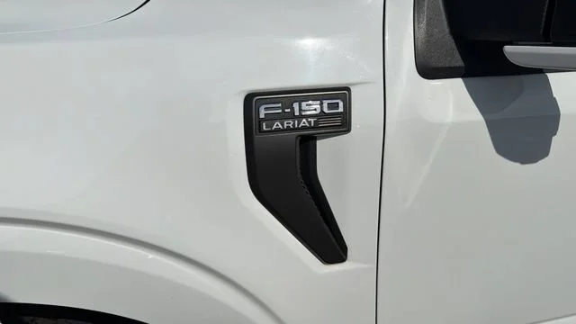 Used 2023 White Ford LARIAT image 39