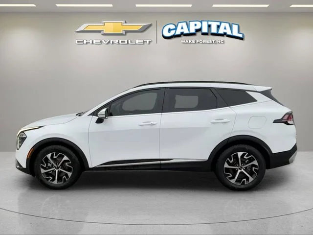 Used 2025 White Kia EX image 2