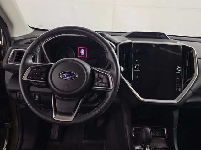Used 2023 Green Metallic Subaru Touring image 12