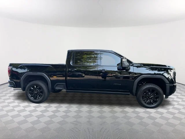 Used 2026 Onyx Black GMC AT4 image 4