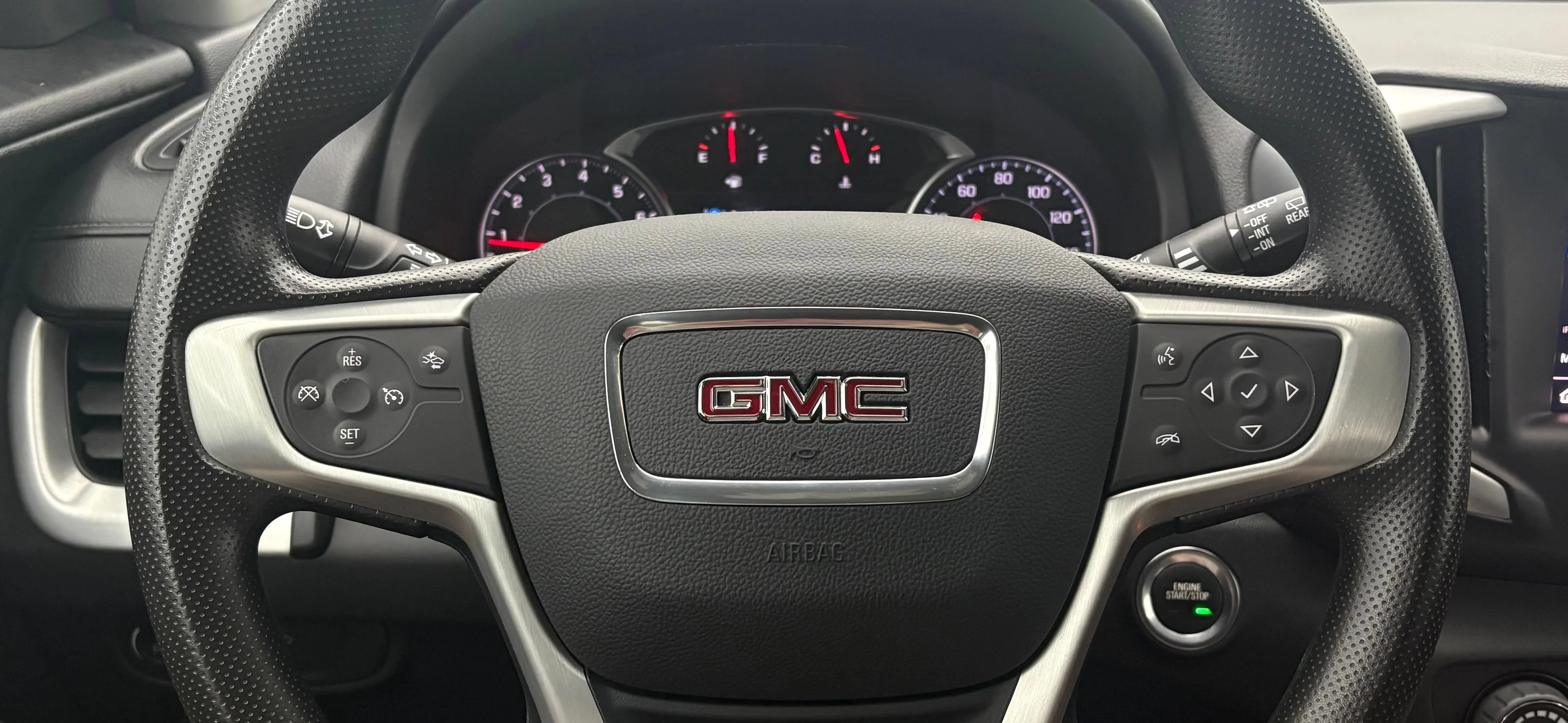 Used 2024 Ebony Twilight Metallic GMC SLE image 18