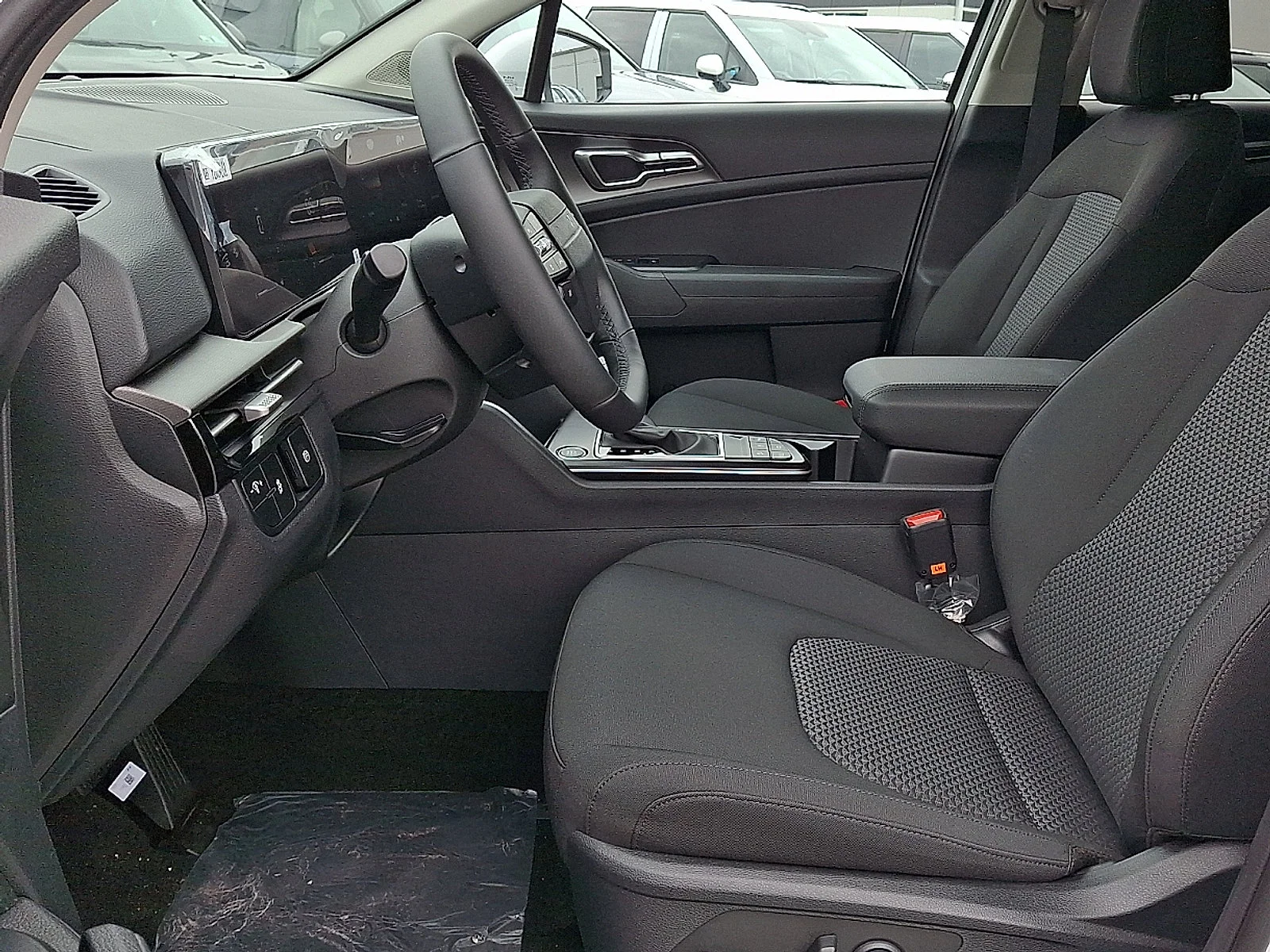New 2027 White Kia LX image 13