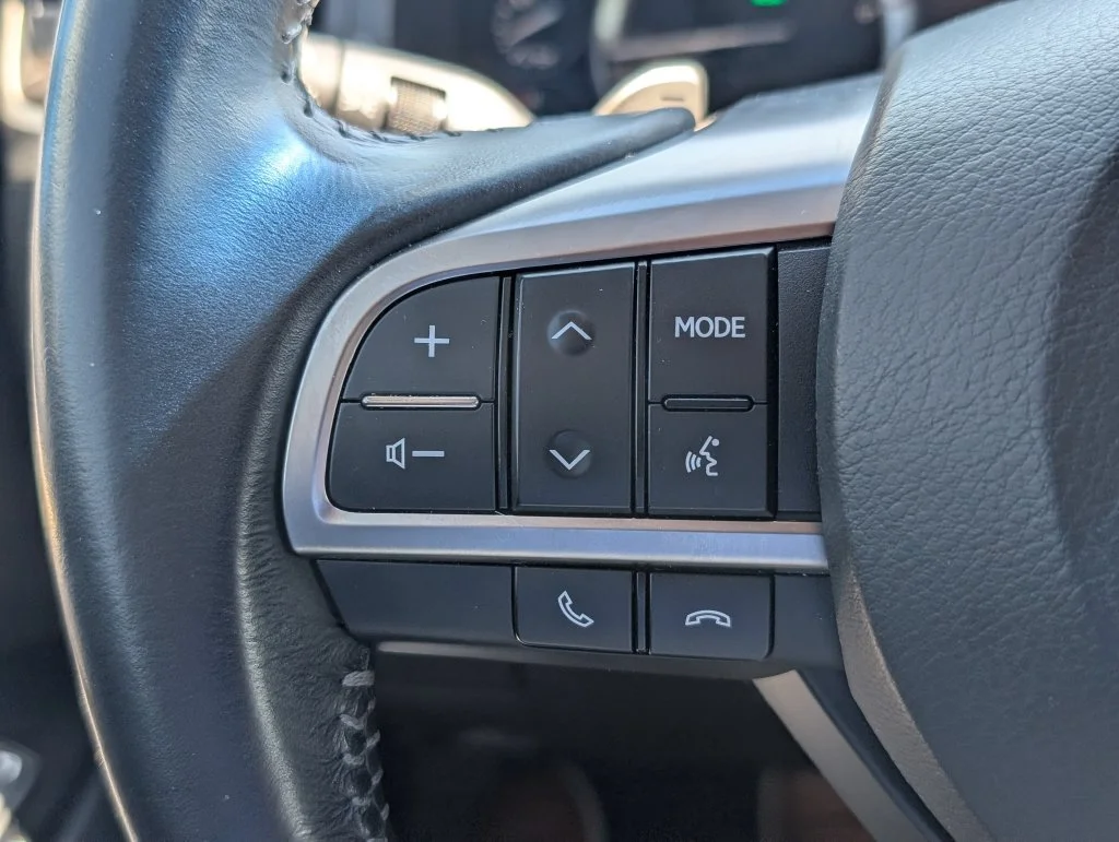 Used 2018 Silver Lexus 570 image 20