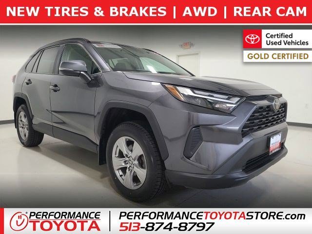 2022 Toyota RAV4 XLE