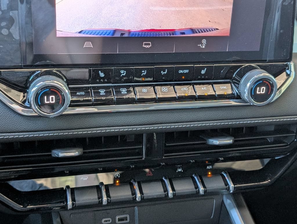 2026 Chevrolet Colorado LT - Photo 21