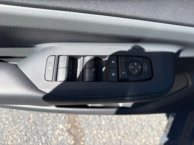 Certified Used 2027 01m2 Toyota LE image 11