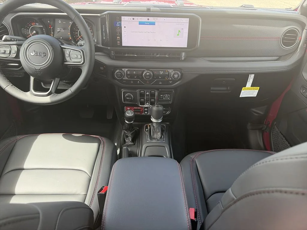 New 2026 Tuscadero Pearlcoat Jeep Rubicon image 13