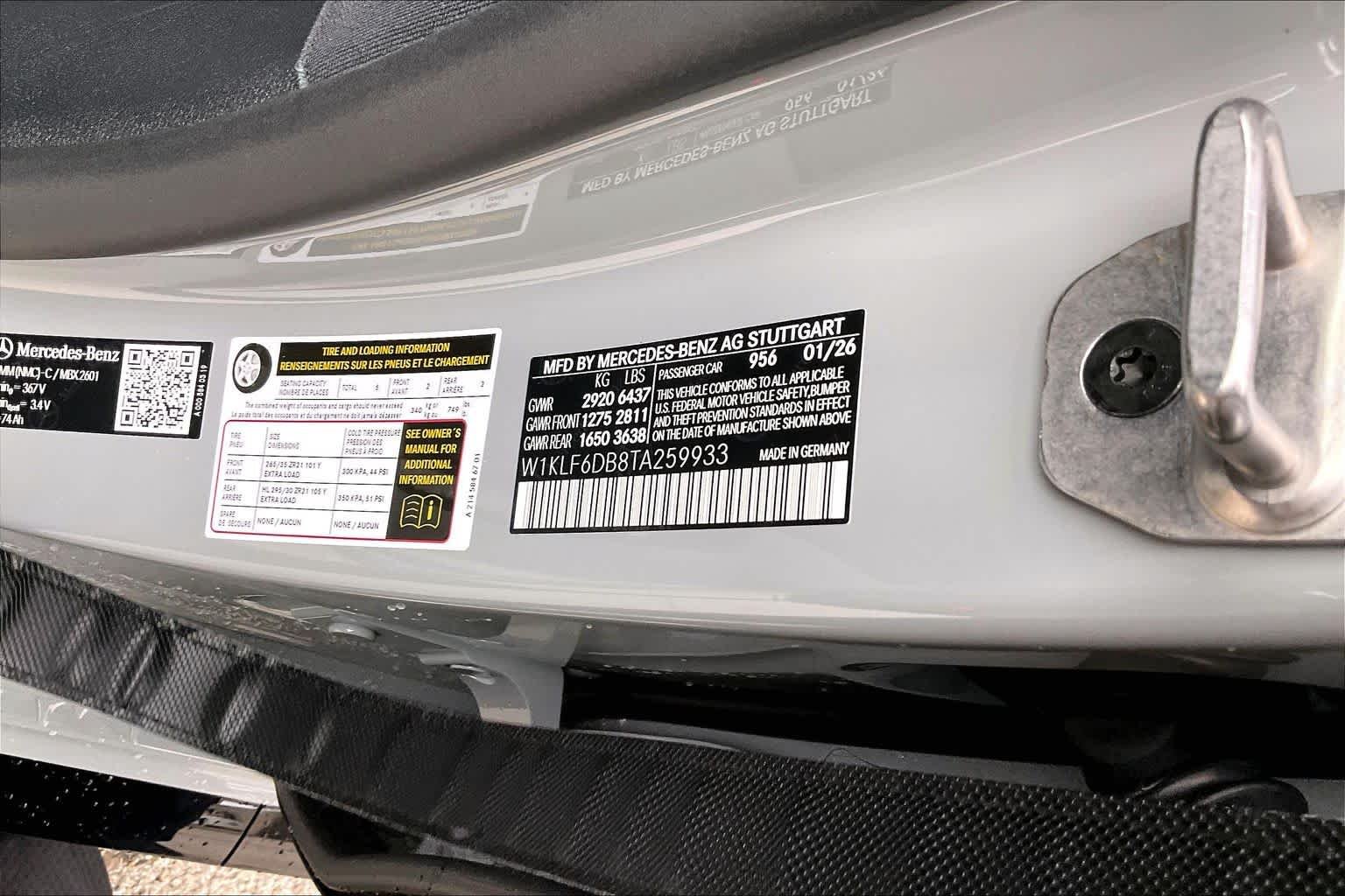 New 2026 MANUFAKTUR Alpine Grey Mercedes-Benz AMG® E 53 E 4MATIC+ Sedan image 12