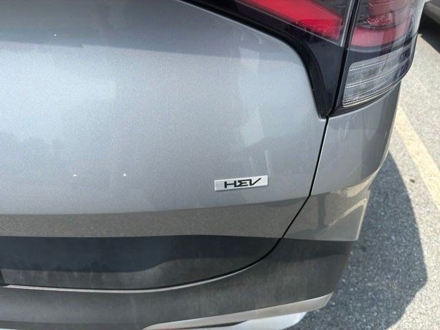 Certified Used 2023 Steel Gray Kia LX image 29