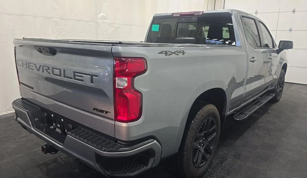 Used 2024 Gray Chevrolet RST image 4