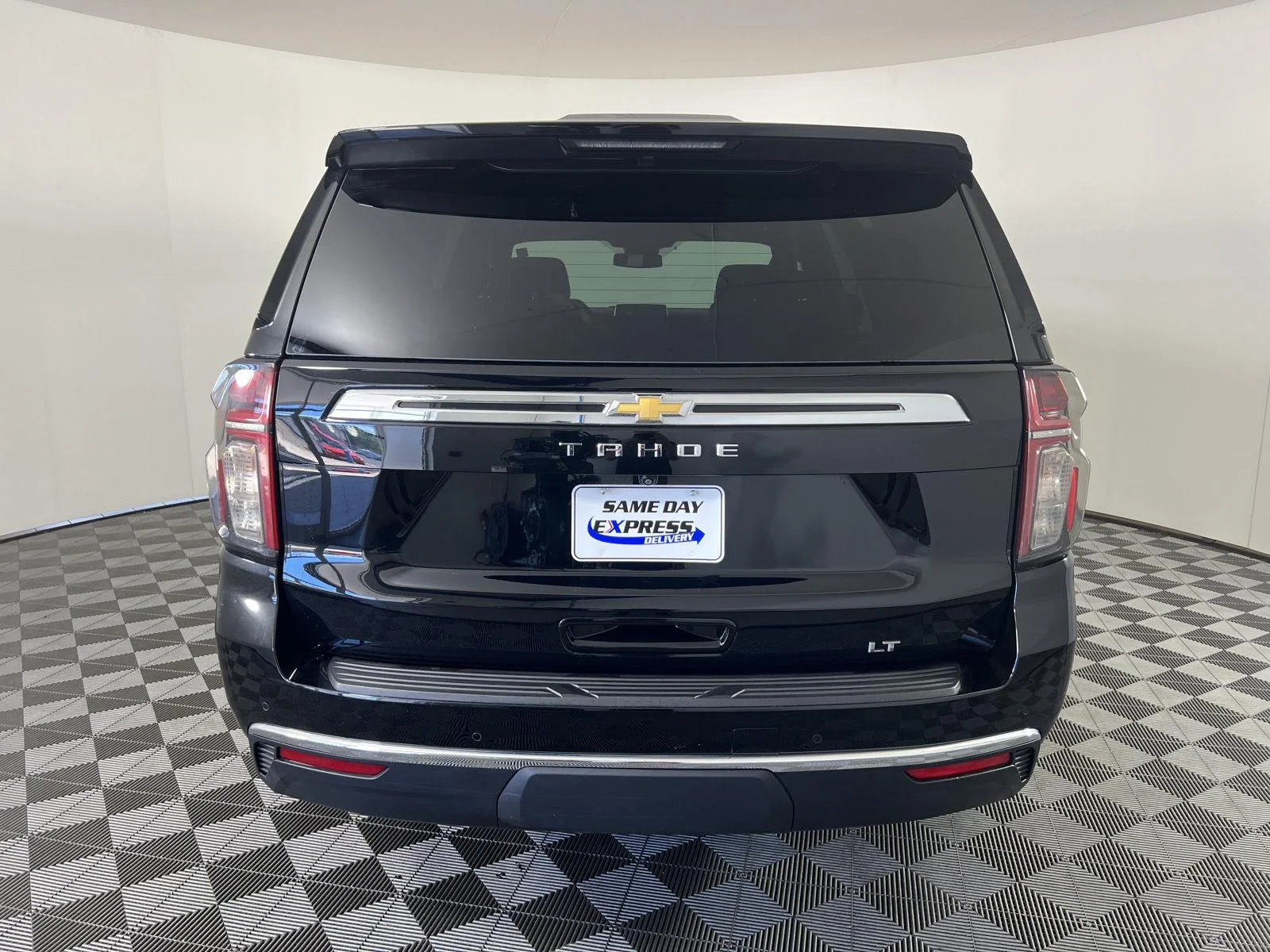 Used 2024 Black Chevrolet LT image 28