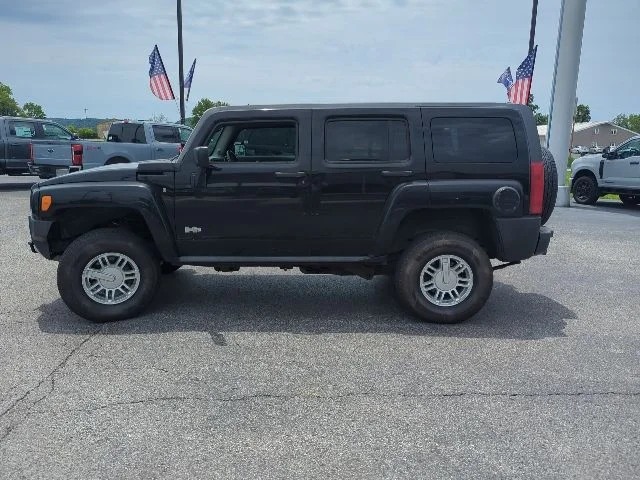 Used 2009 Black Hummer Base image 27