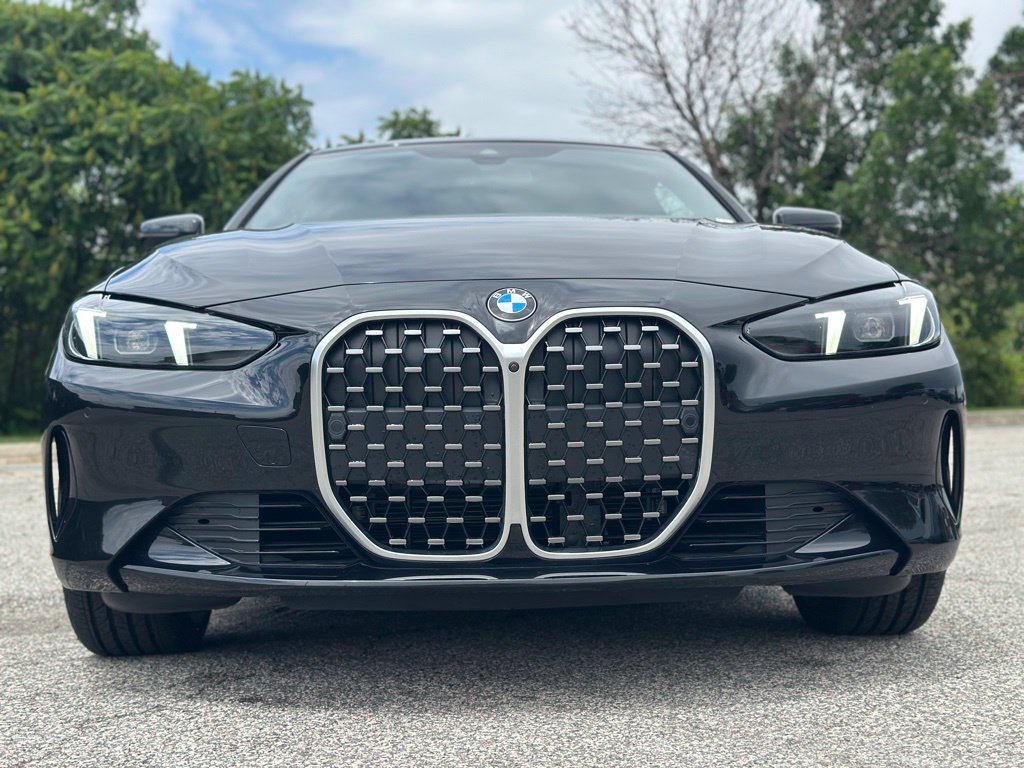 New 2026 Black Sapphire Metallic BMW 430i xDrive image 2