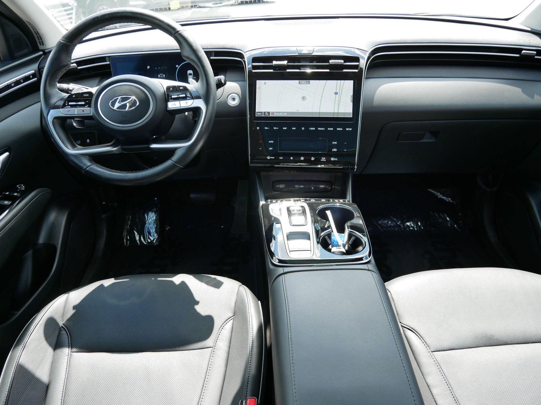 Certified Used 2023 Amazon Gray Hyundai Limited image 10