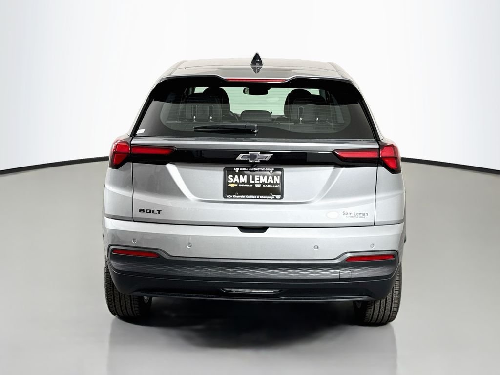 2027 Chevrolet Bolt LT - Photo 6