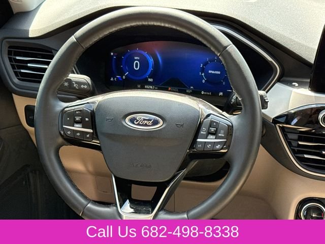 Used 2022 Red Ford SEL image 13