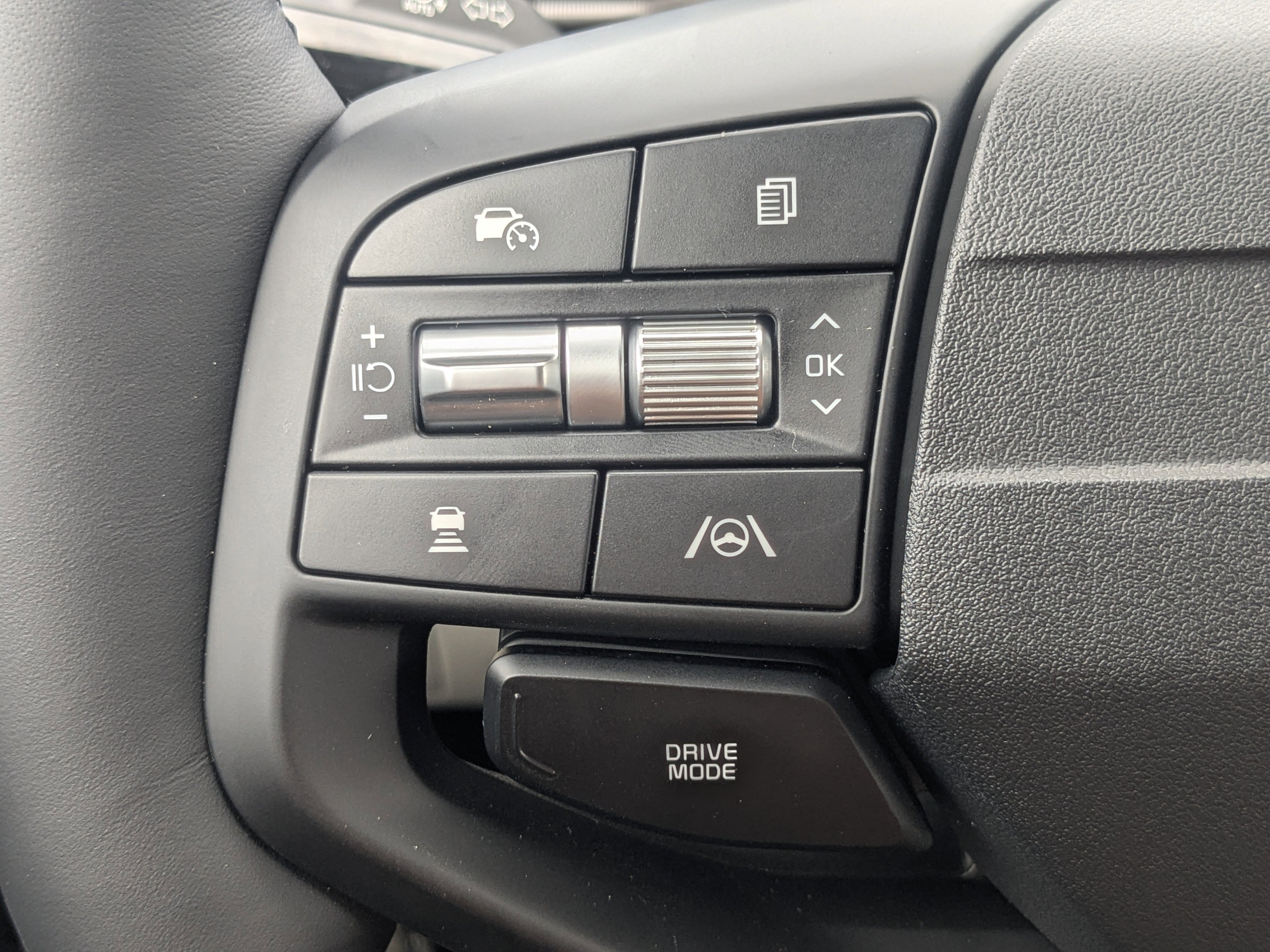 New 2026 Ebony Black Kia EX image 31
