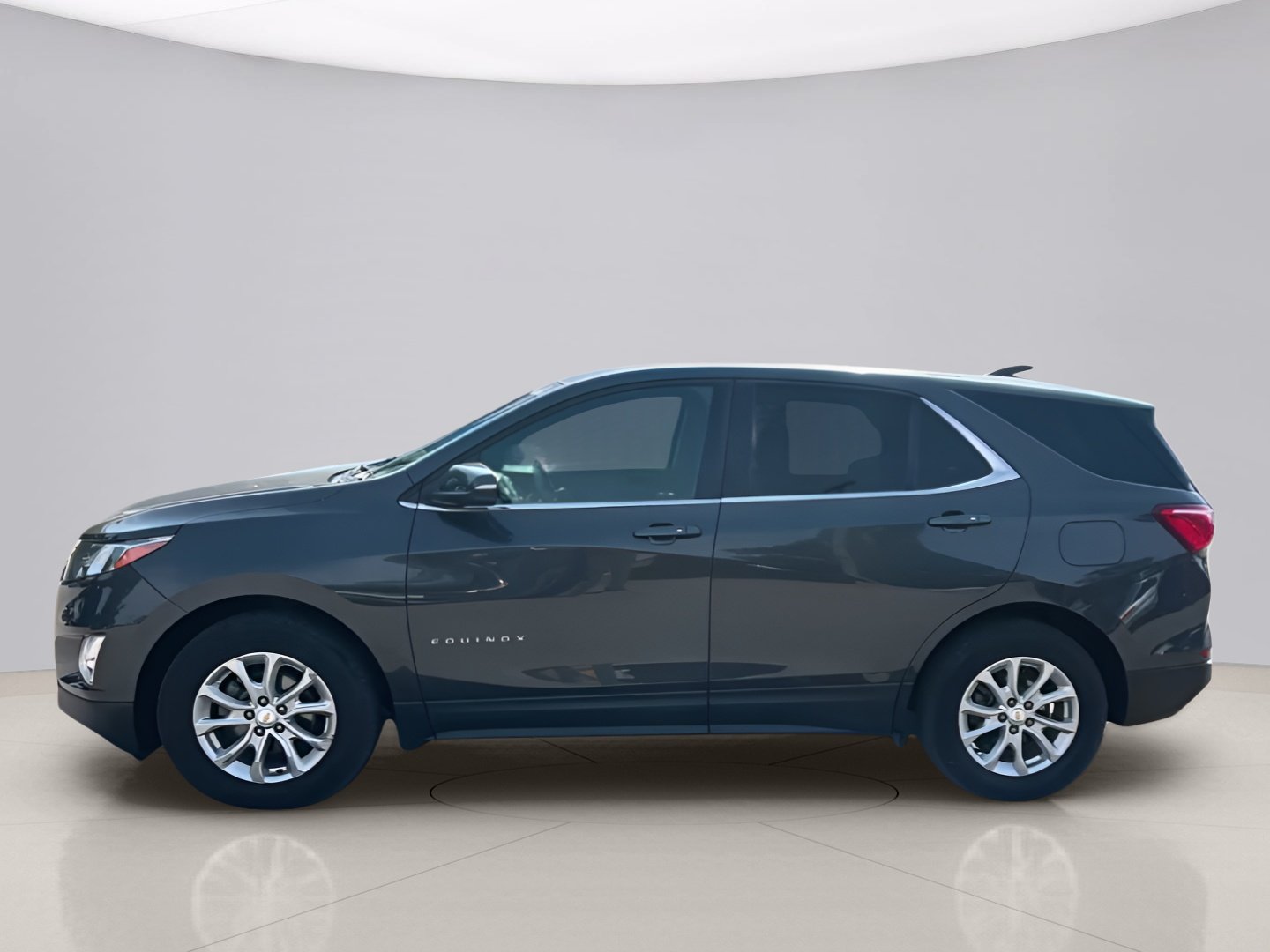 2019 Chevrolet Equinox 2FL - Photo 2