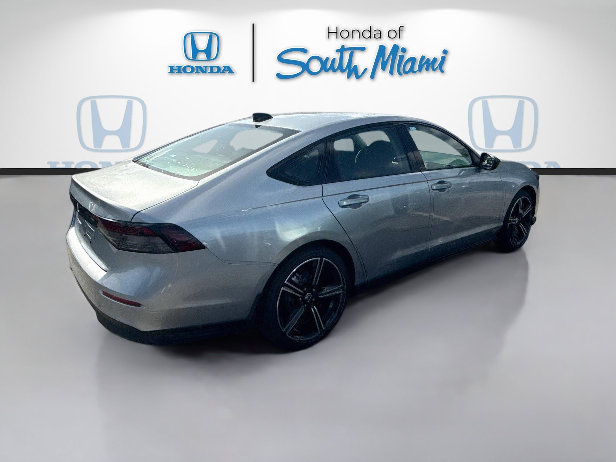 New 2026 Solar Silver Metallic Honda SE image 7