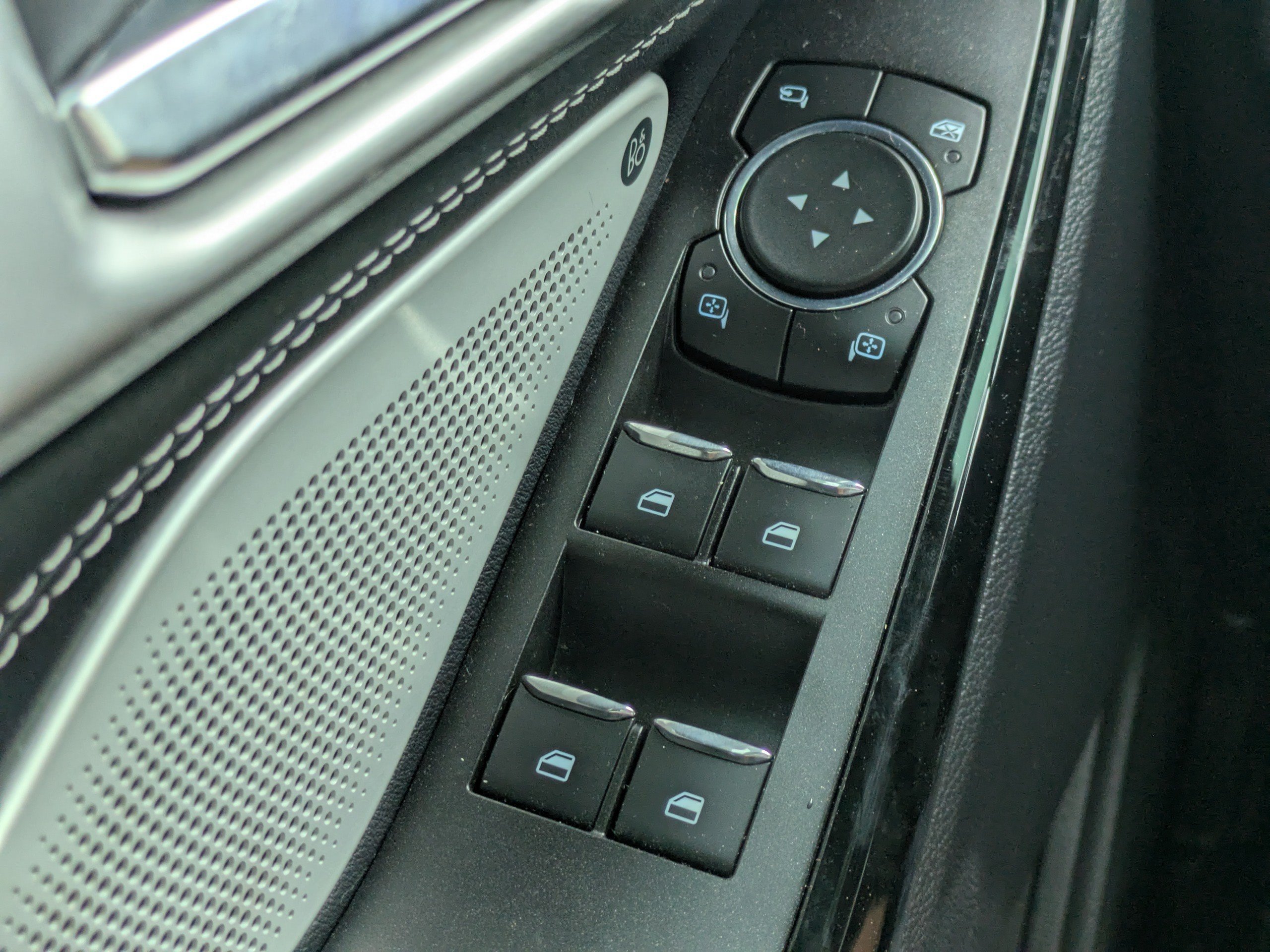 Used 2022  Ford ST image 21