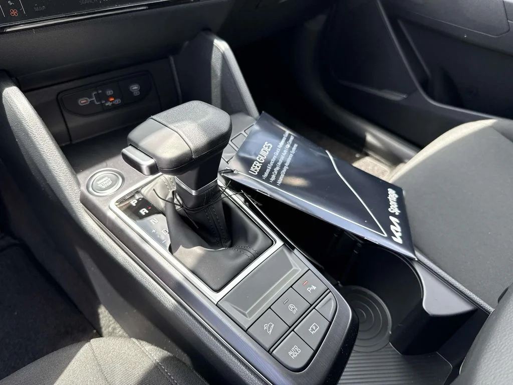 New 2026 Glacial White Pearl Kia LX image 39
