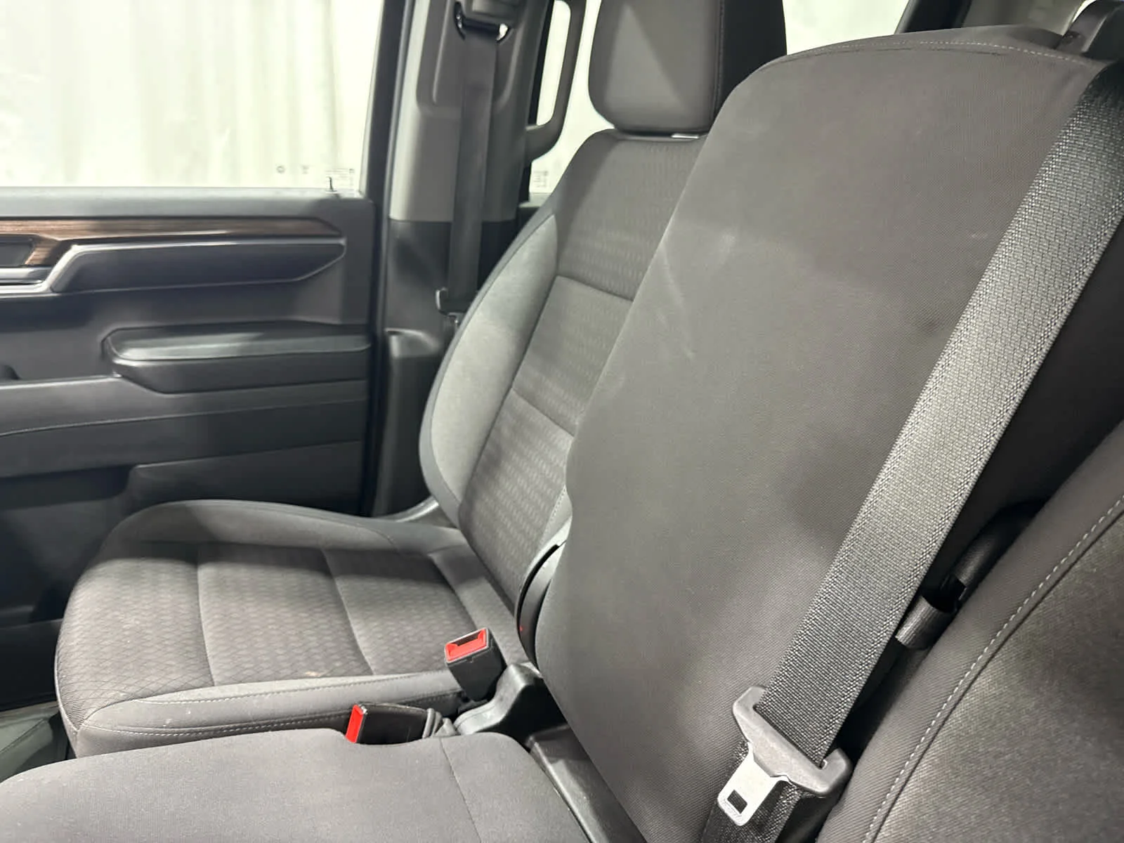 Used 2023 Sterling Gray Metallic Chevrolet LT image 22