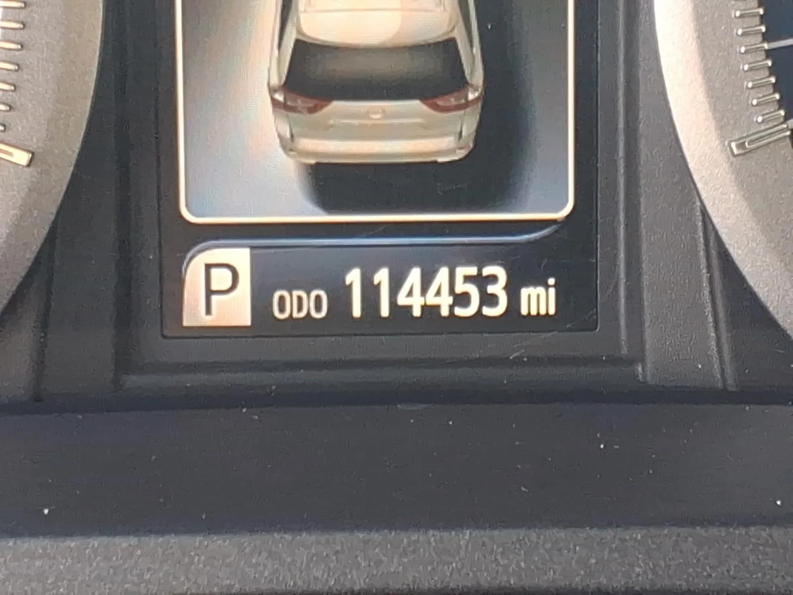 Used 2019 Midnight Black Metallic Toyota XLE image 31
