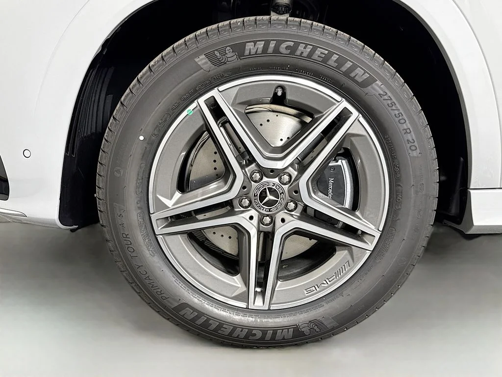 New 2026 White Mercedes-Benz GLE 350 image 32