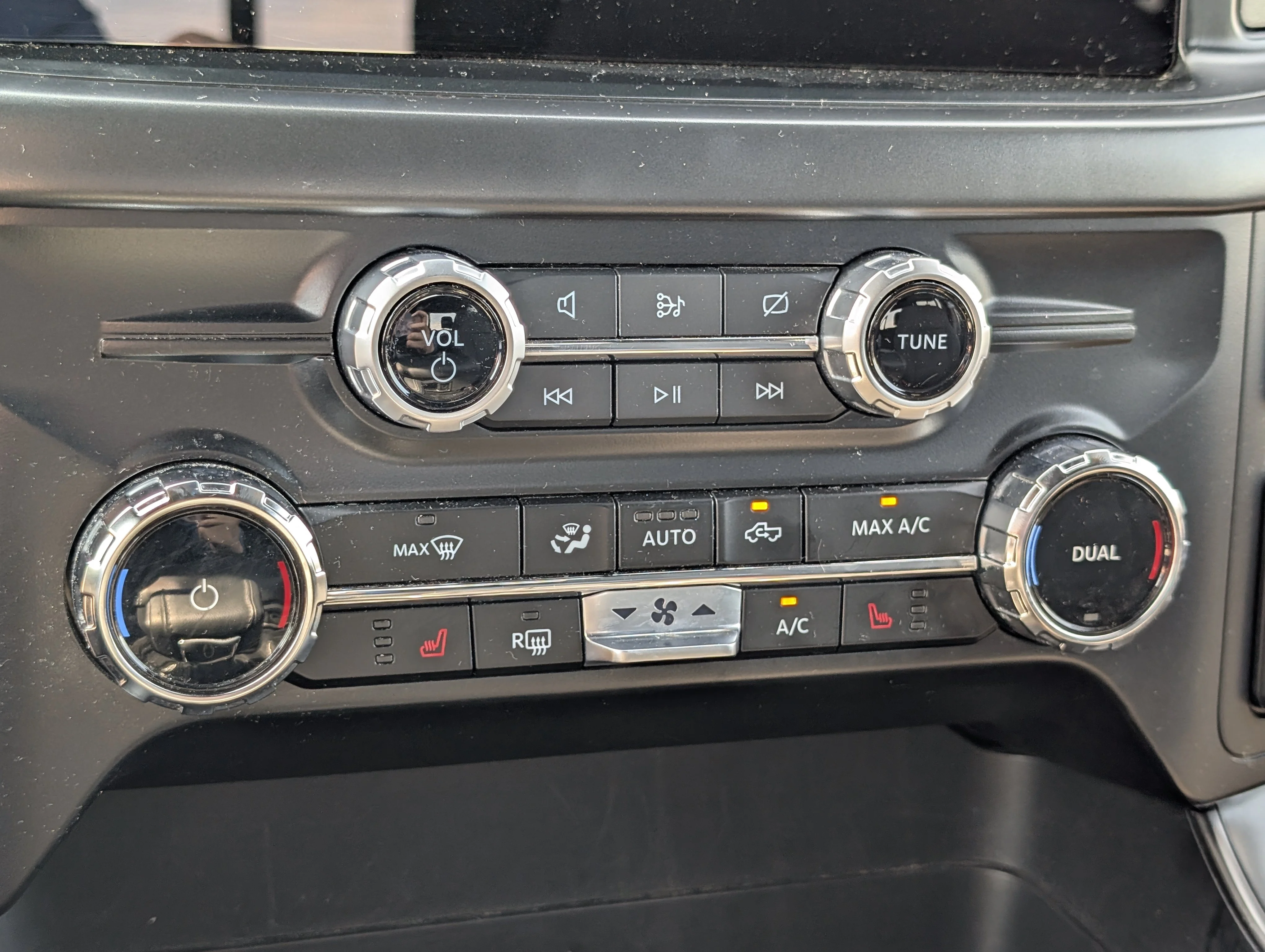 Used 2024 Avalanche Ford XLT image 31
