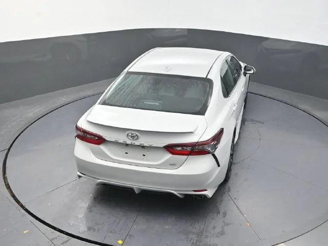 Used 2022 White Toyota SE image 28