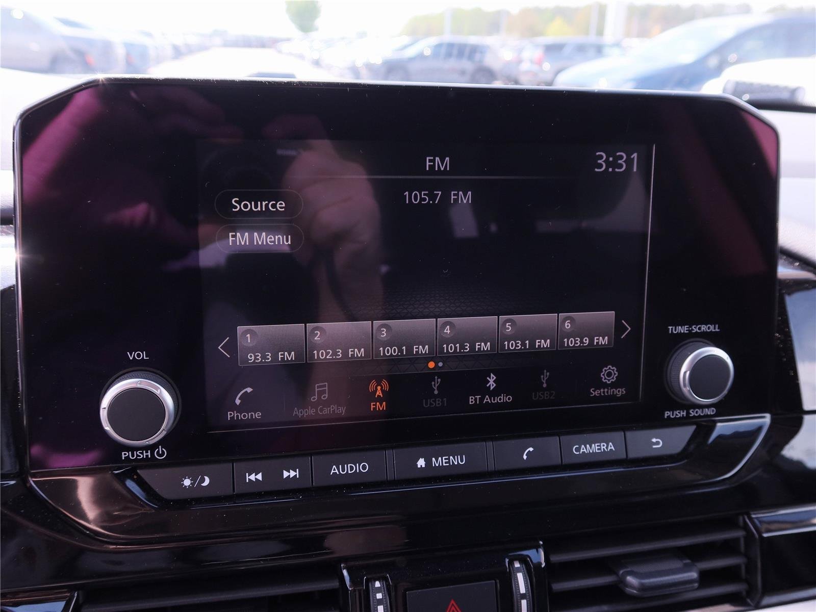 Used 2025 Super Black Nissan SV image 15