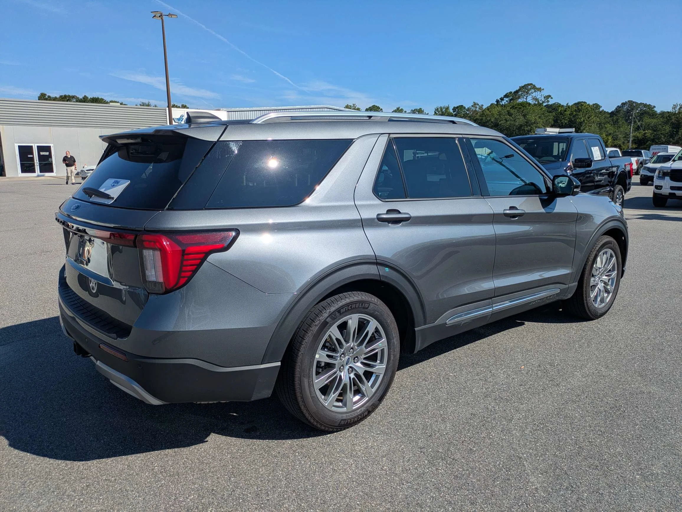 Certified Used 2026 Light Blue Clearcoat Metallic Ford Platinum w/Massaging Seats, 13.2 Screen, 360 Camera, & Pwr 3rd Row image 4