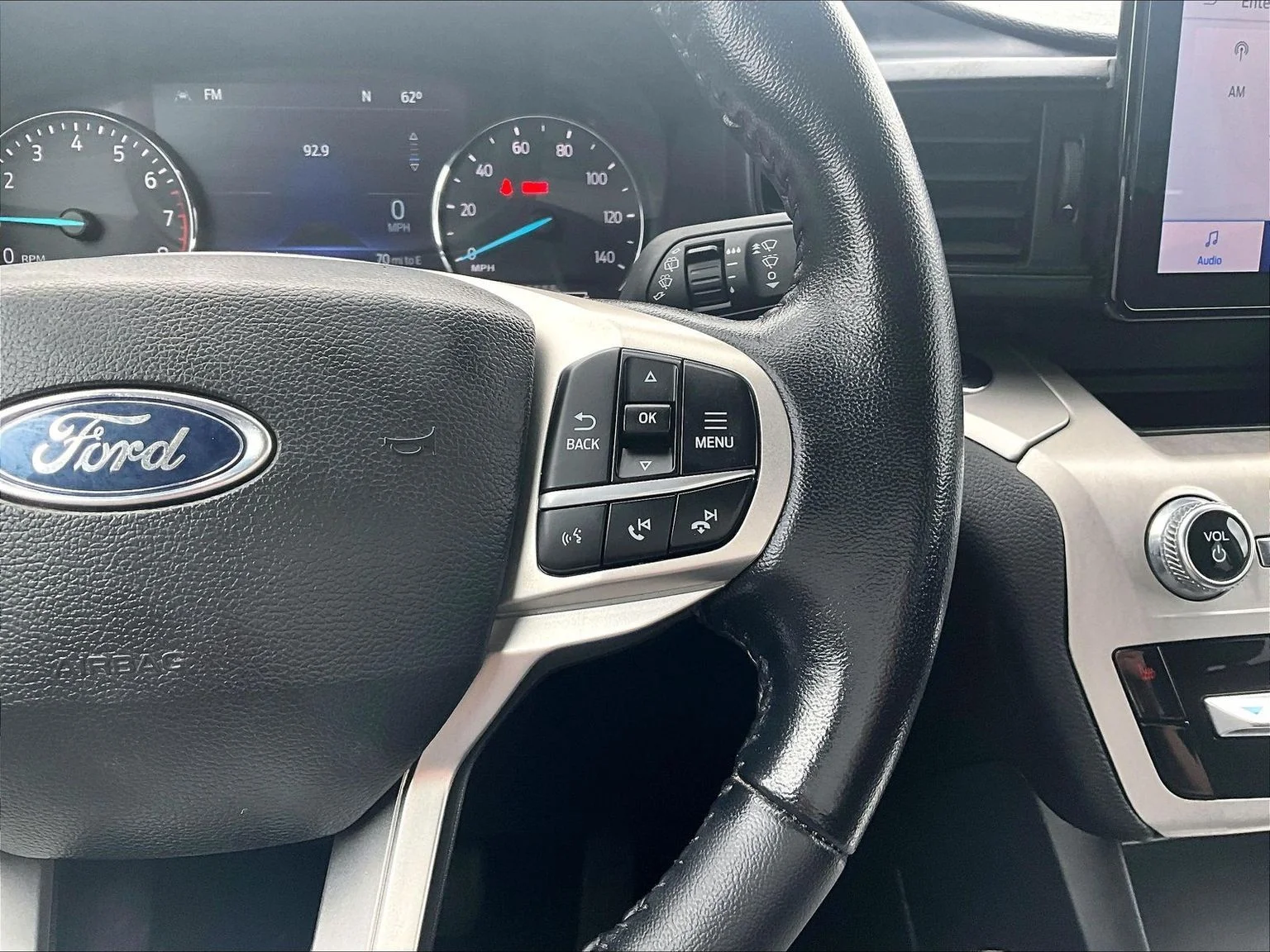Used 2023 Black Ford XLT image 20