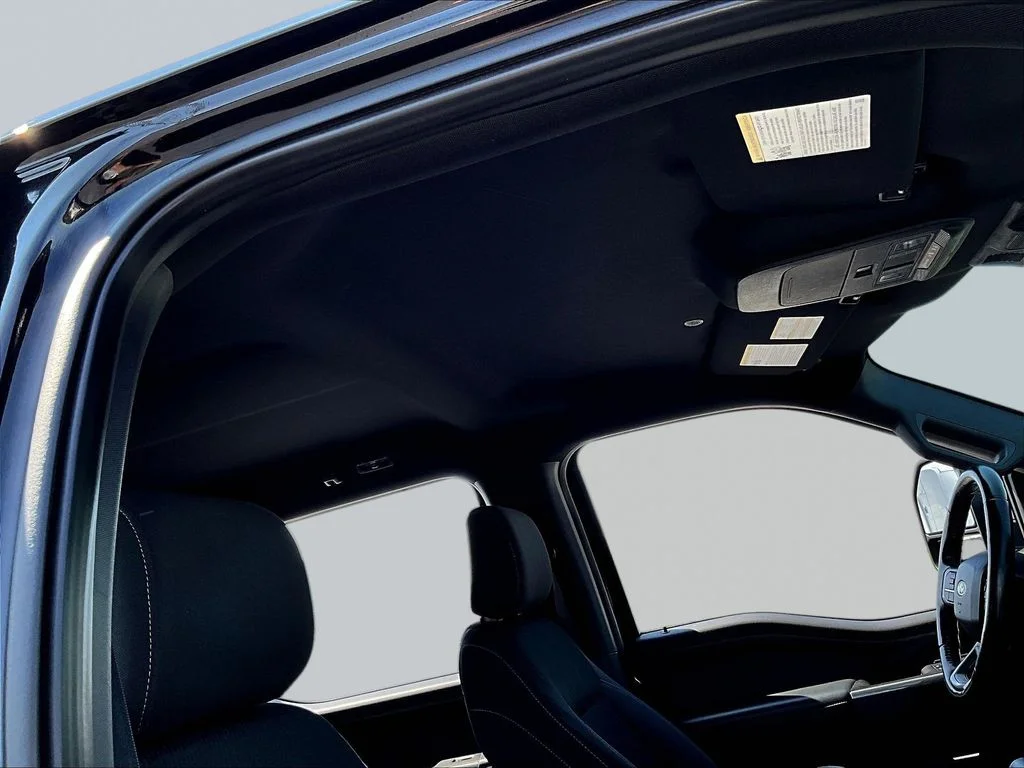 Used 2022 Agate Black Metallic Ford XLT image 31
