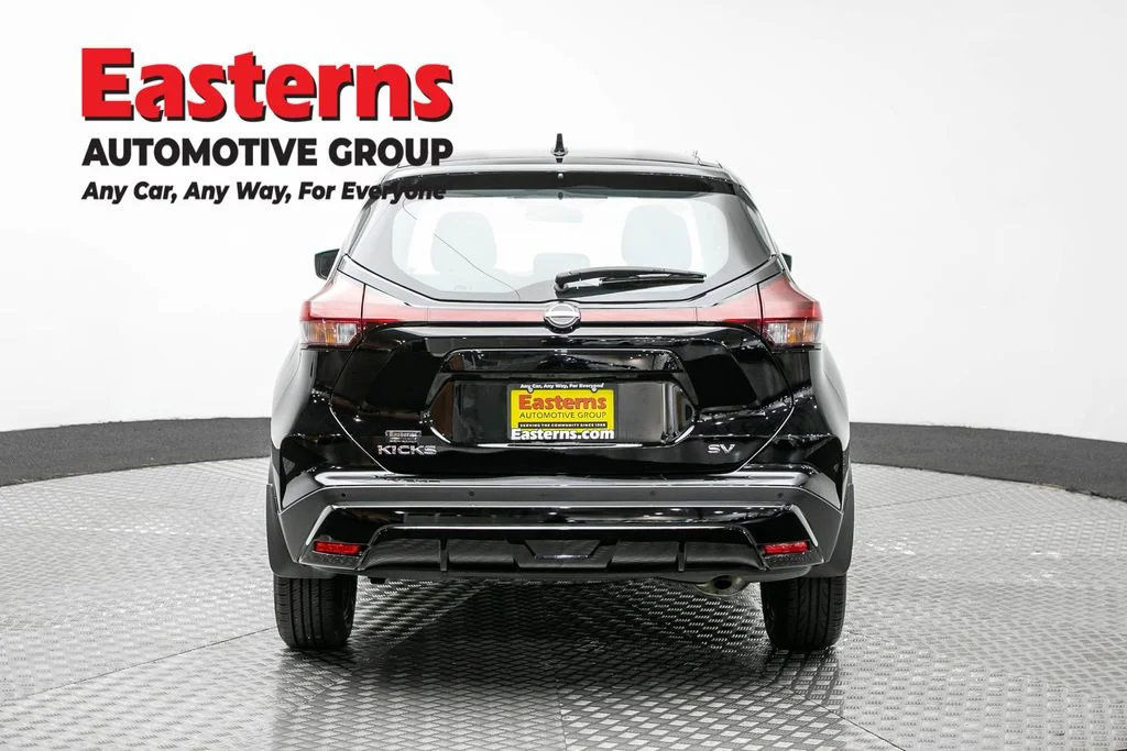 Used 2023 Black Nissan SV image 6