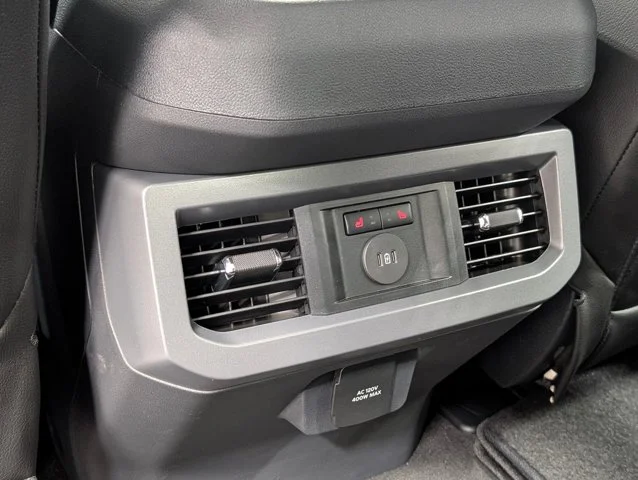 New 2026 Oxford White Ford F-250® Lariat® image 53
