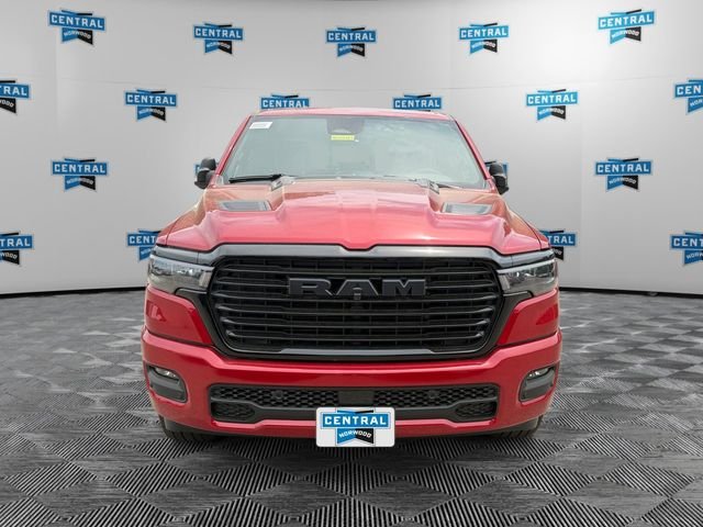 New 2026 Molten Red Pearl-Coat Exterior Paint RAM Laramie image 8