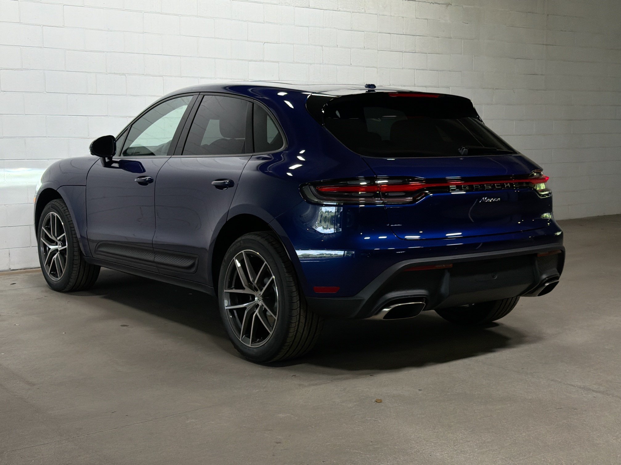 New 2026 Gentian Blue Metallic Porsche  image 3
